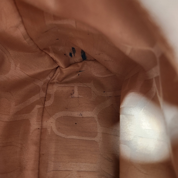 So Bright! Furla Women's Red Leather Tote Bag - Picture 5 of 8